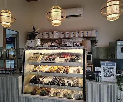 Nicky's Cafe & Fine Pastries, bakery serving bakery, coffee in Valasaravakkam, Chennai