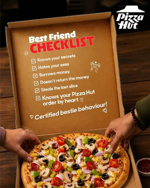 Pizza Hut, restaurant serving pizza in Changanacheri