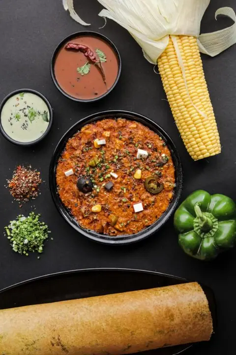 Dosa Charcoal Katargam, restaurant serving south indian in Surat