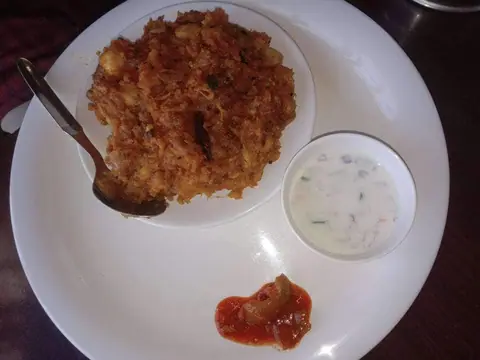 The Adukkala Restaurant, restaurant serving north indian, south indian in Brigade Road, Bengaluru