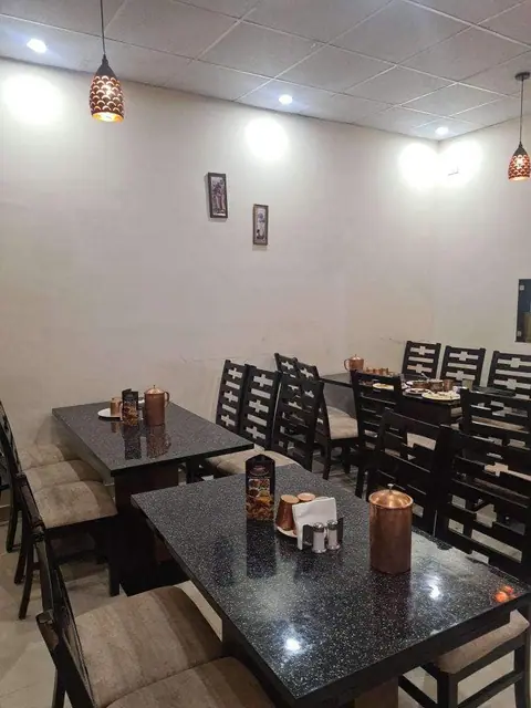 Ekdum Hyderabadi, restaurant serving north indian, south indian in Bilekahalli, Bengaluru