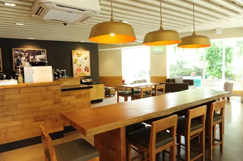Starbucks, cafe serving coffee, desserts in Sadashiva Nagara, Bengaluru