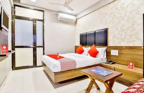 OYO 63389 Hotel Chillmore Heights, restaurant serving sandwich in Kullu
