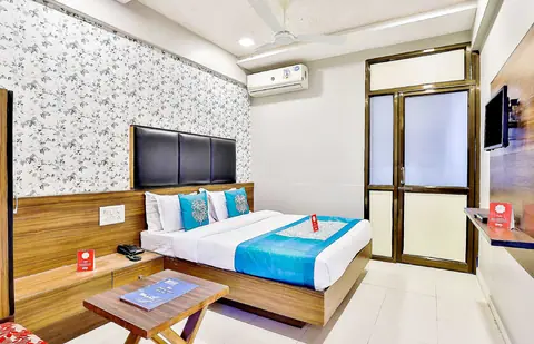 OYO 63389 Hotel Chillmore Heights, restaurant serving sandwich in Kullu