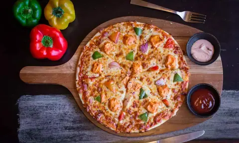 Go Pizza Hut, bakery serving pizza, chinese in Medahalli, Bengaluru
