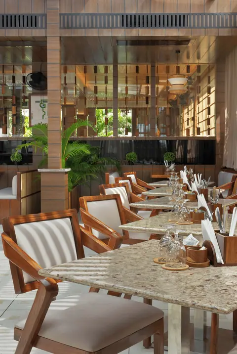 5th Bistro Café & Bar by Coral Reef Resort & Spa, bar serving coffee, bar food in Port Blair