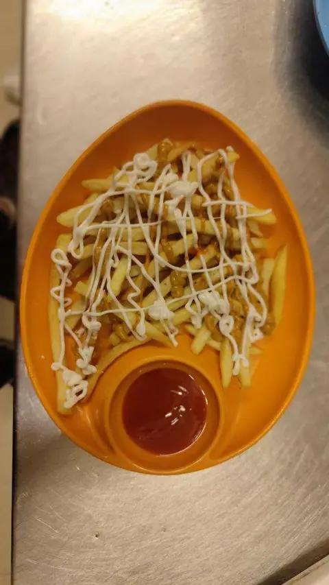 Chai N Chill, sweet shop serving tea, coffee in Rajarajeshwari Nagara, Bengaluru