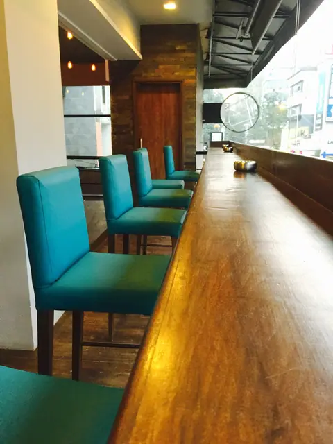 Easy Tiger, bar serving continental in Church Street, Bengaluru
