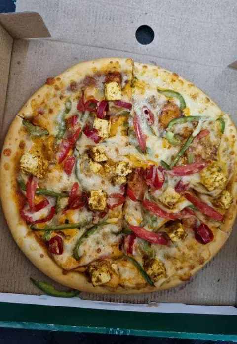 La Pino'z Pizza, restaurant serving pizza, italian in Malleshwaram, Bengaluru