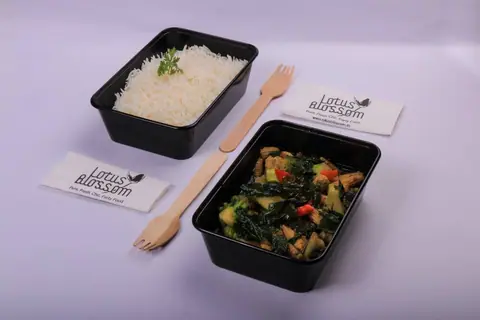 Lotus Blossom, restaurant serving asian, thai in Bandra West, Mumbai