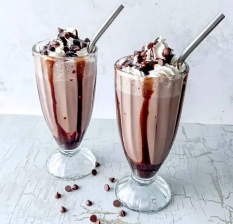 Pavi's Eskimo Dessert & Mocktail Bar, restaurant serving desserts, beverages in Rajarajeshwari Nagara, Bengaluru