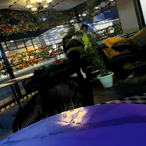Tathastu Clubstraunt and Bar, bar serving bar food in Gaur City, Ghaziabad
