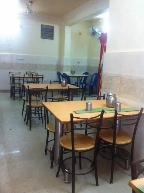 Gowdru Hotel, restaurant serving south indian, biryani in Jogpalya, Bengaluru