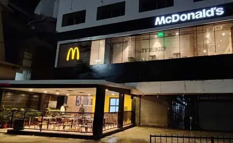 McDonald's, restaurant serving american in Gharroli, Ghaziabad