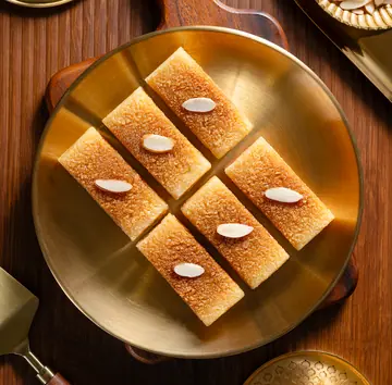 Sindhis Sweets and Vegetarian Restaurant, restaurant serving indian, desserts in 8C, Chandigarh