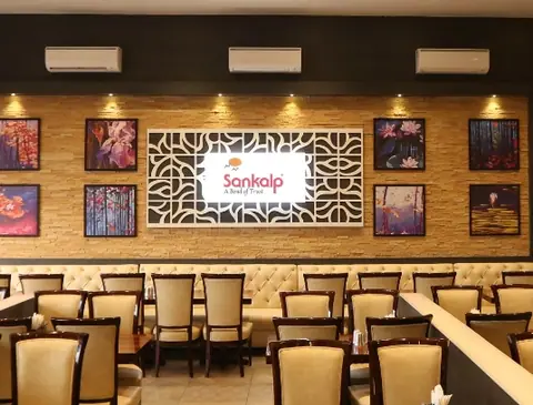 Saffron Restaurant, restaurant serving indian in Ahmedabad