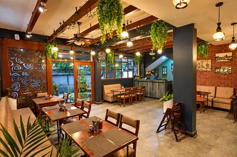 Napoli Italian Bistro, cafe serving healthy, pizza in Kasavanahalli, Bengaluru