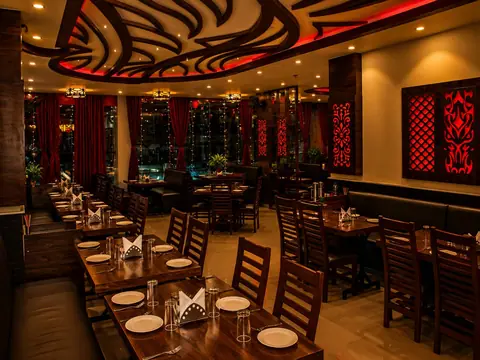 Shanghai Court, restaurant serving chinese, seafood in Yelenahalli, Bengaluru