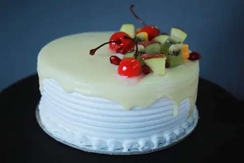 Cremee Fresh Cake and Snacks, bakery serving bakery in G.M Palya, Bengaluru