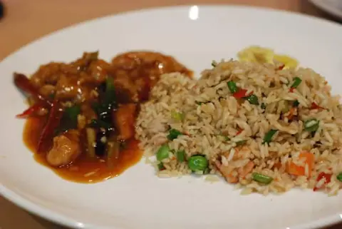 In Wok, restaurant serving chinese, momos in Richmond Road, Bengaluru