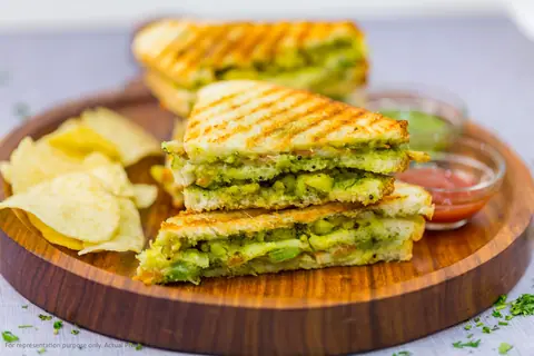 Tewari Bros Mithaiwala, bakery serving desserts, street food in Sion, Mumbai