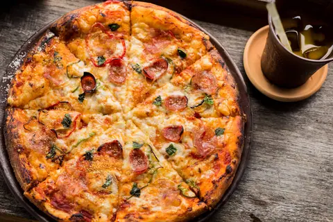 Pizza Hub, restaurant serving pizza, beverages in Soladevanahalli, Bengaluru
