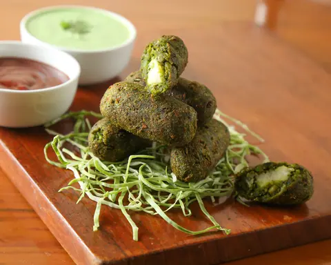 Saffron Restaurant, restaurant in Rajkot