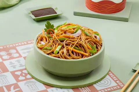 Chinese Wok, restaurant serving chinese, momos in 7 Bungalows, Mumbai