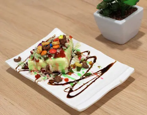 Polar Bear, bakery serving desserts, beverages in Bellandur, Bengaluru