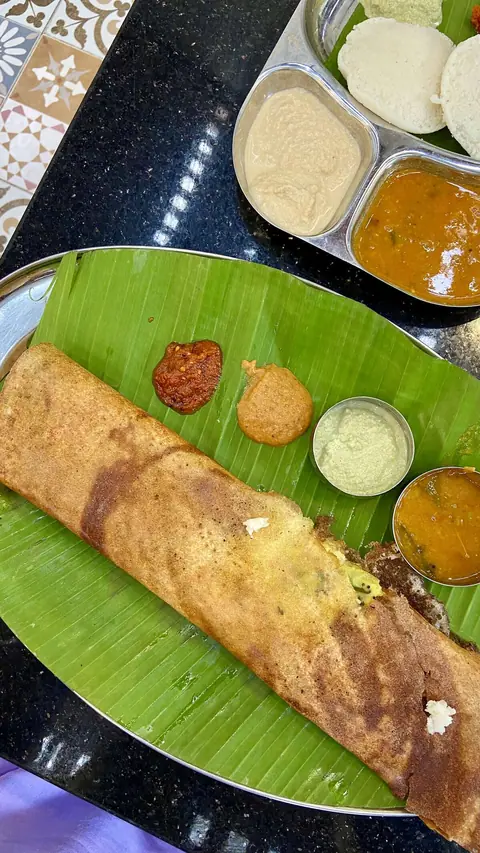 Madras Tiffins, cafe serving south indian, sandwich in Kalyanagar, Bengaluru