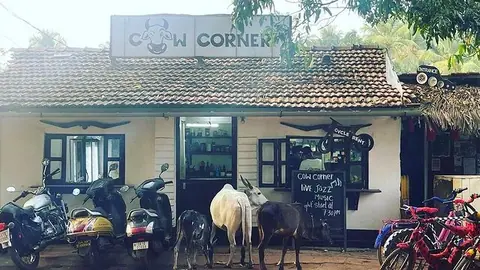 Vidushi's Cow Corner, restaurant in Canacona
