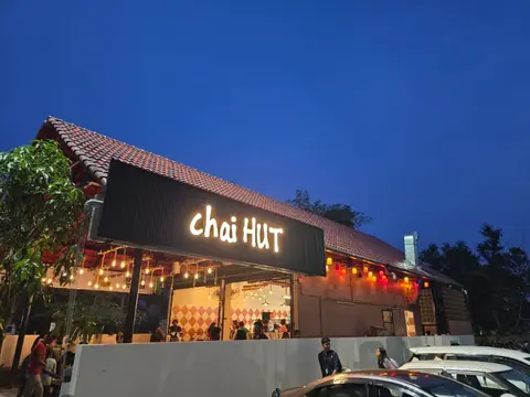 Chai Hut, cafe serving tea, coffee in Kakkanad
