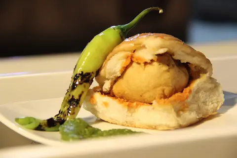 Vada pav (representative photo)